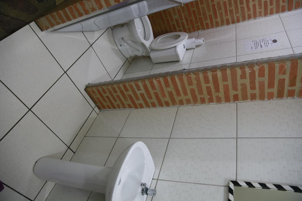 Buena Vista Hostel 欧鲁普雷图 外观 照片